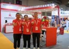 Hebei XinNongJia International trade is located in Hebei Province, China. The company is a fruit importer, particularly durian.  To the right is Guo Zhifeng.